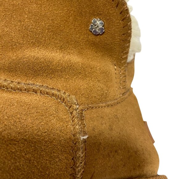 Tommy Bahama Y2K Short Suede Boot Mini Winter Snow White Fleece Lining Size 7 - Picture 8 of 9